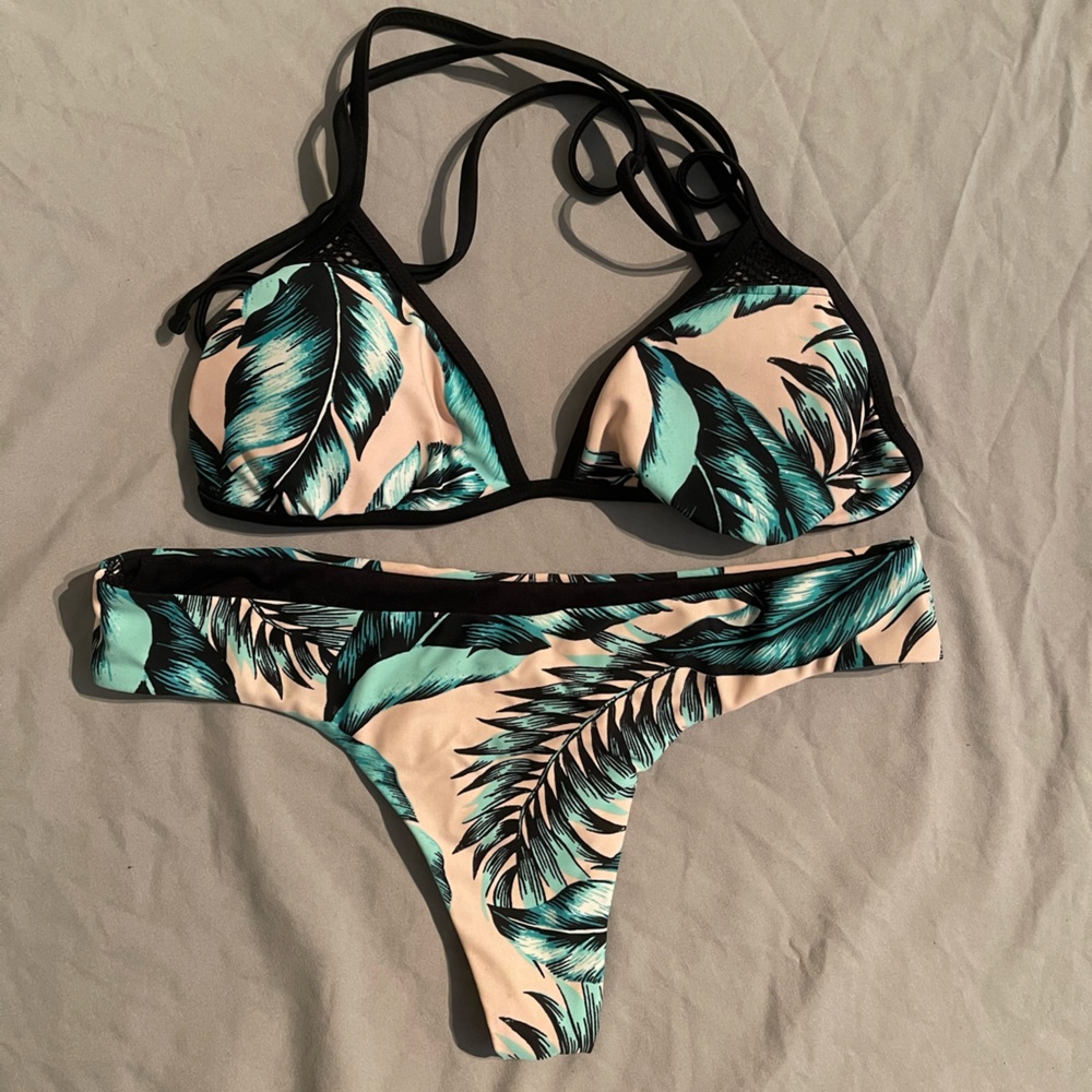 Ron Jon Bikini